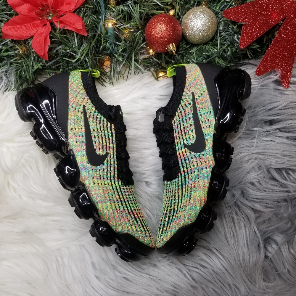 Women’s Nike Air Vapornax Flyknit 3 Size 8.5 - Picture 3 of 5